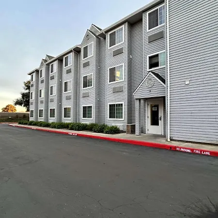 Surestay By Best Western Sacramento South Natomas